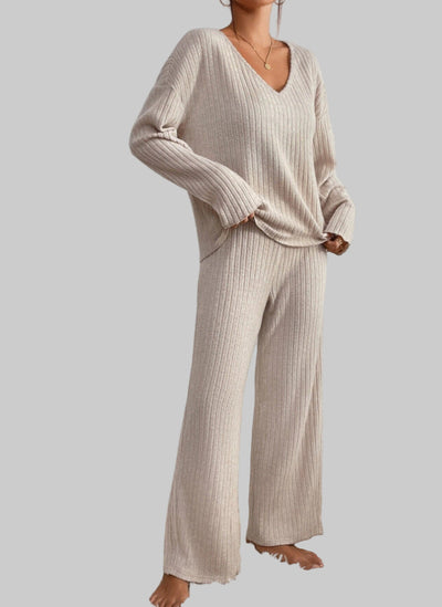 LenaKnit Set | Effortless Comfort & Elegance