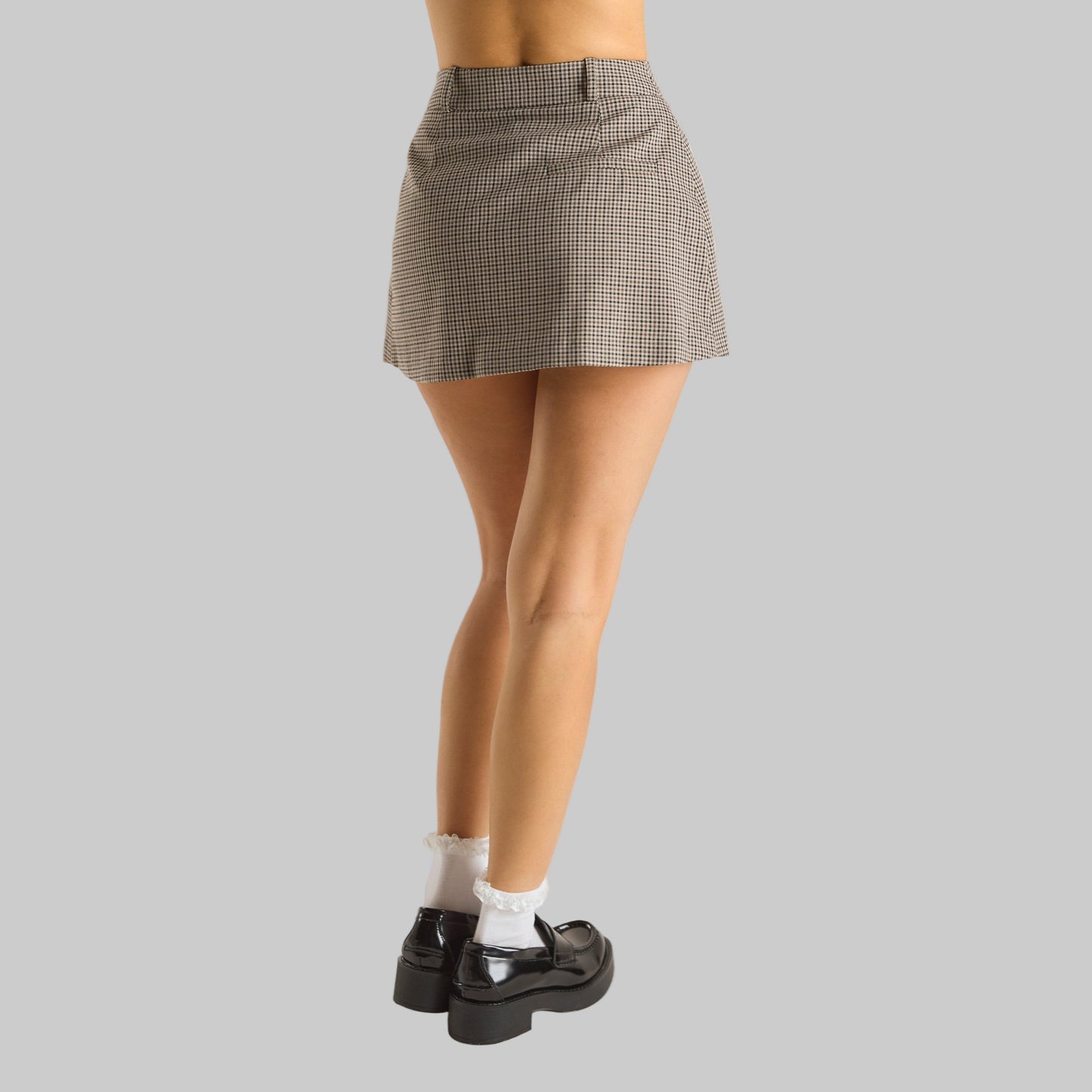 Houndstooth Mini Skirt | Chic Pattern Design