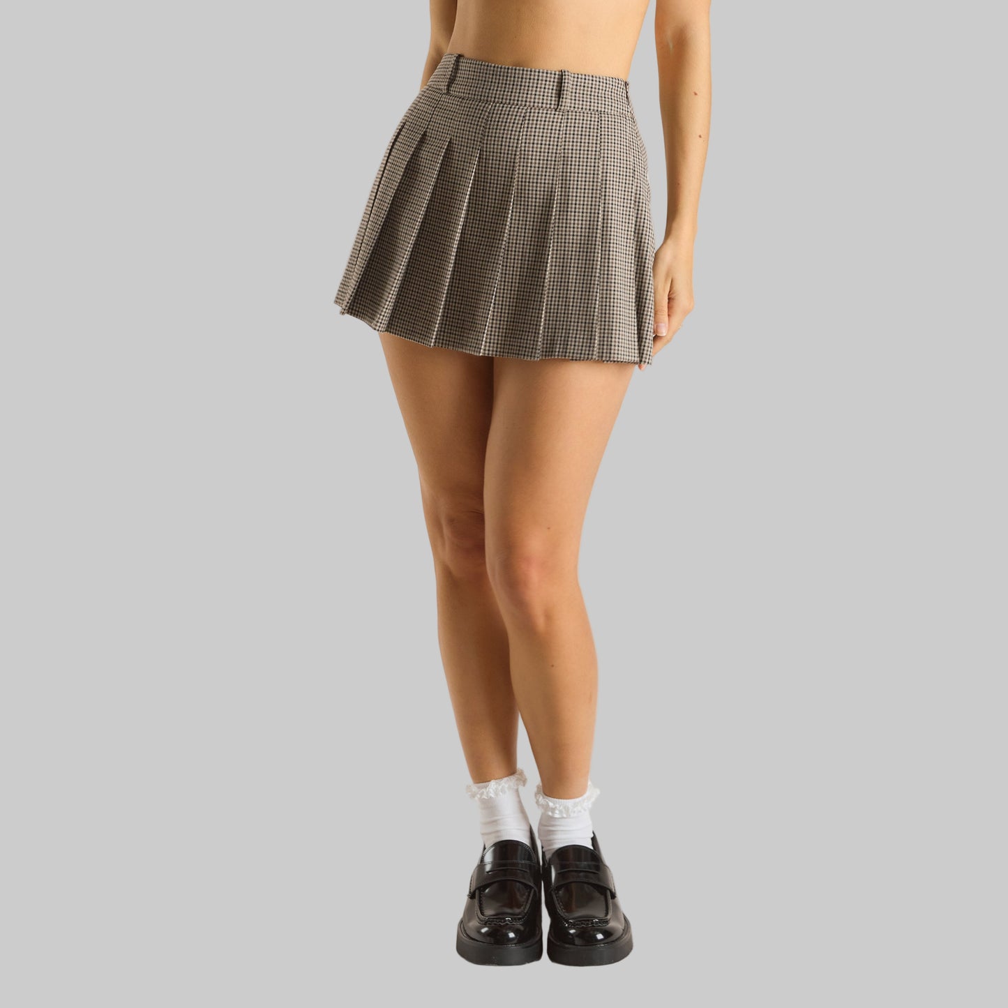 Houndstooth Mini Skirt | Chic Pattern Design