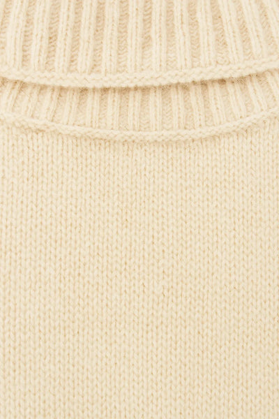 ThermoTurt Turtleneck Sweater | Lightweight Warmth