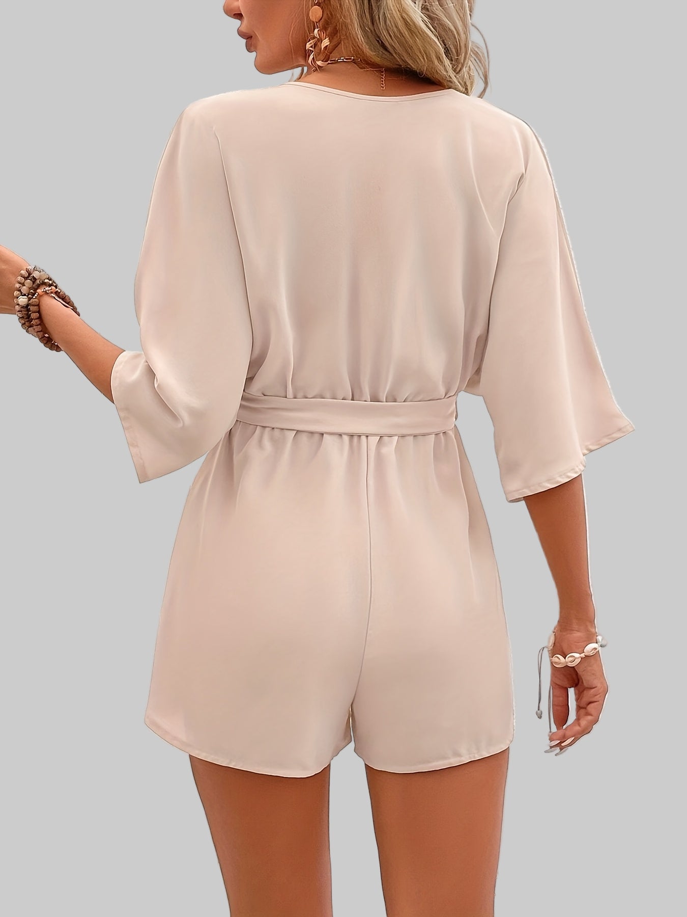 AeroV Jumpsuit | Airy Waist-Defining Comfort