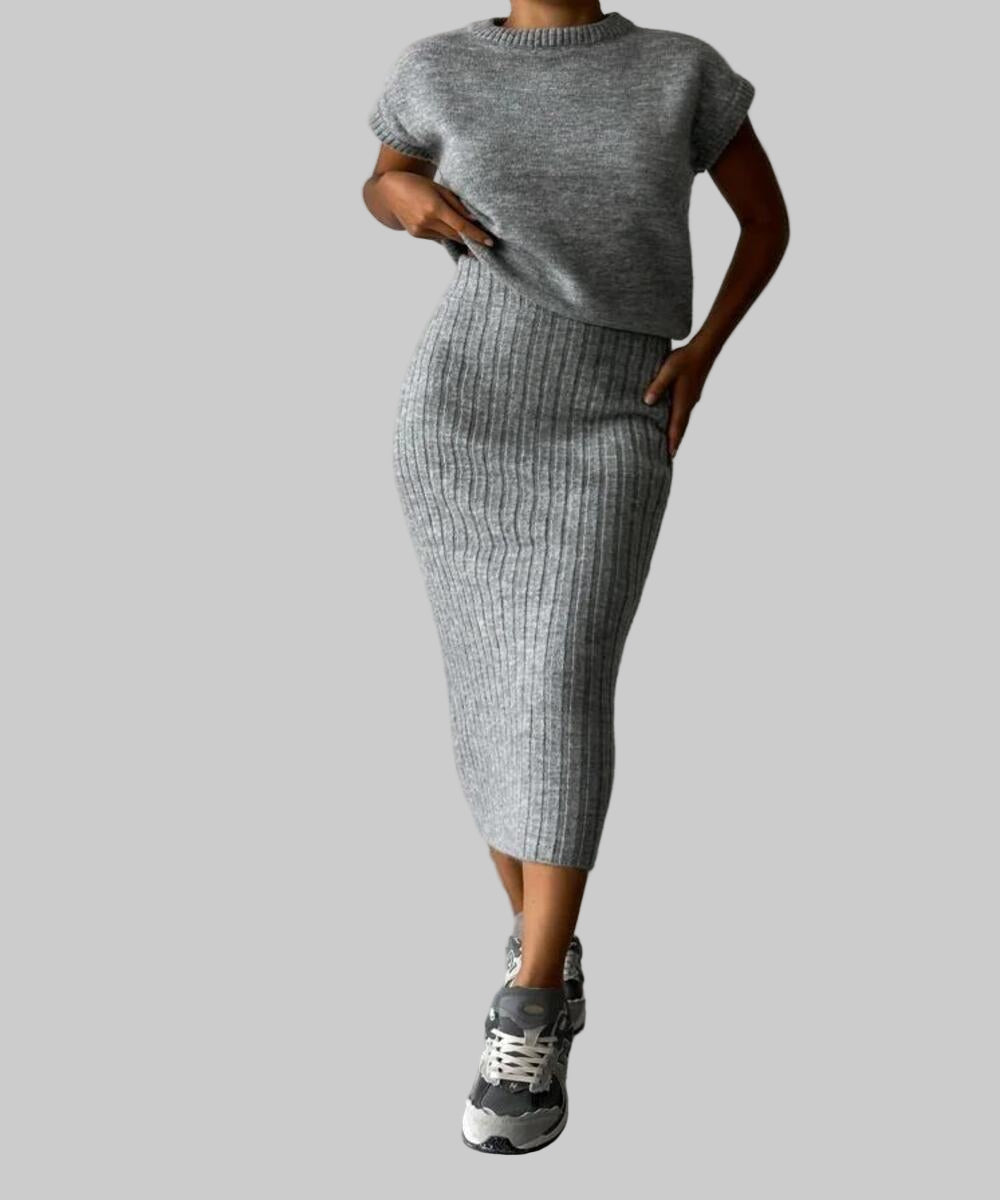 Ribbed Elegance | Two-Piece Set
